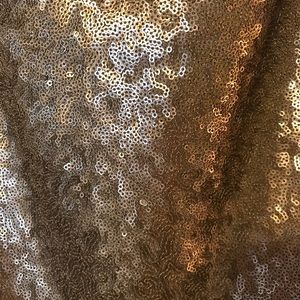 GAP Skirts - GAP gold sequin mini skirt - sz 4 GAP Skirts - GAP gold sequin mini skirt - sz 4